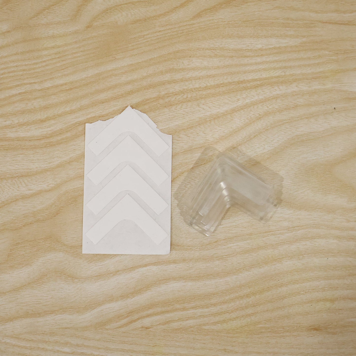 Protective silicone bumpers for furniture corners, pack of 4