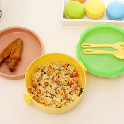 Complete set: burger shape lunch box with integrated spoon and fork.