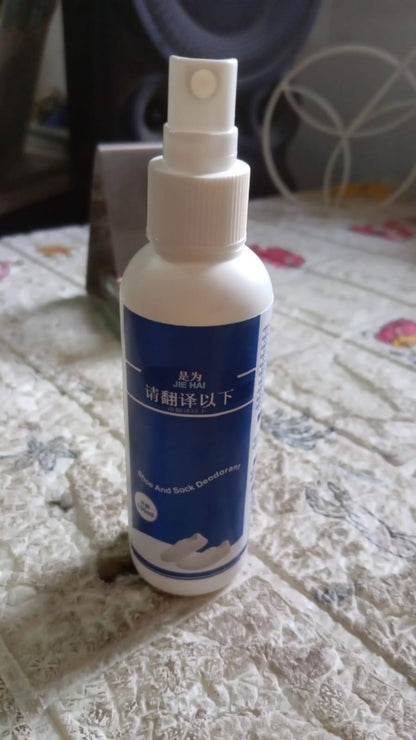 Back of Velvet Wheels Shoe Deodorizer Spray bottle showing usage instructions.