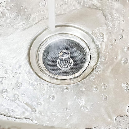 Mesh design of the stainless steel strainer basket for effective filtering.
