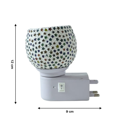 Star pattern night lamp projecting beautiful decorative light effects on wall