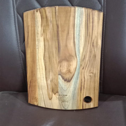 Solid and durable teak chopping board for everyday kitchen tasks