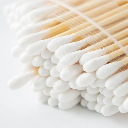 Bulk pack of 20 eco-friendly bamboo cotton swabs.