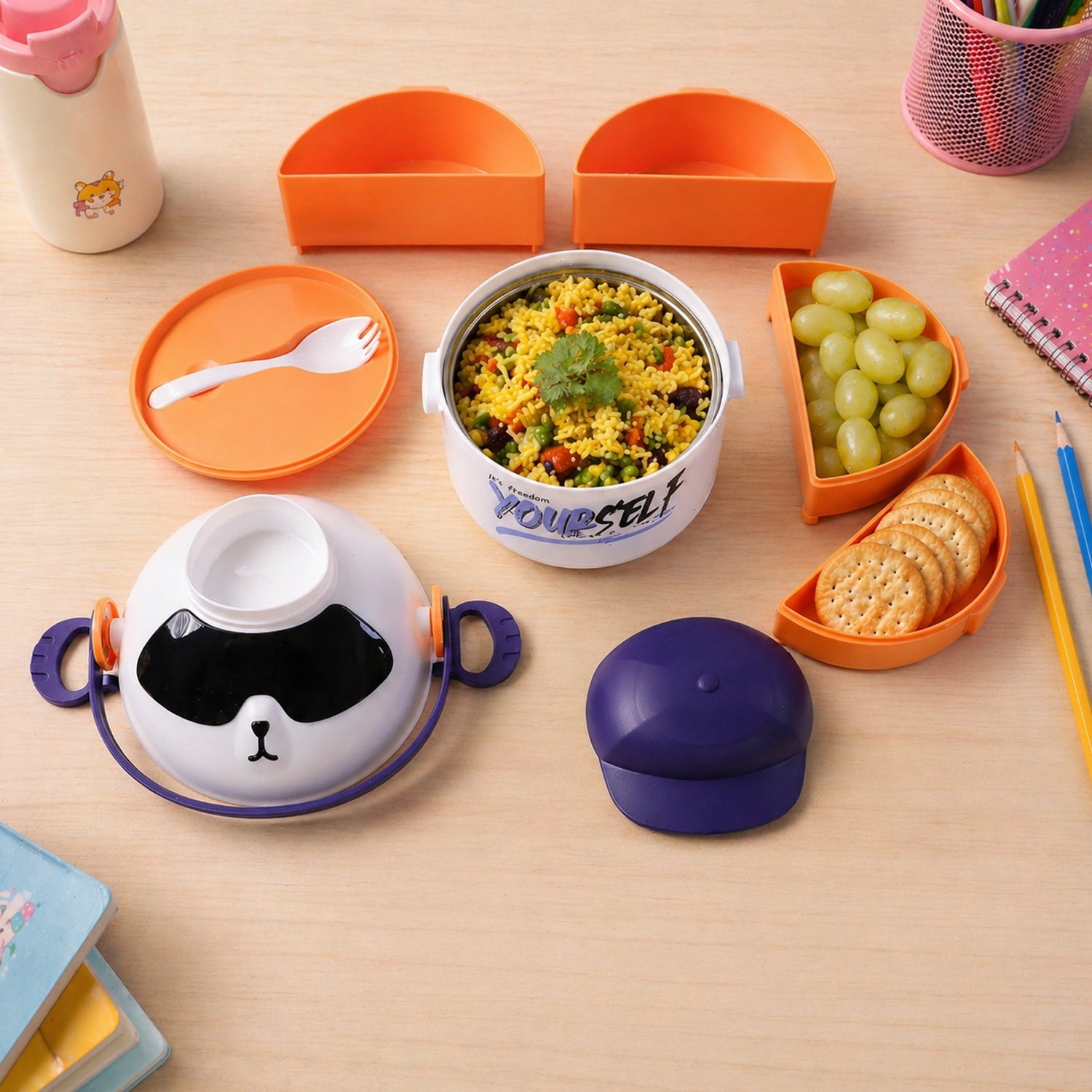 Cool design plastic lunch box with leak resistance