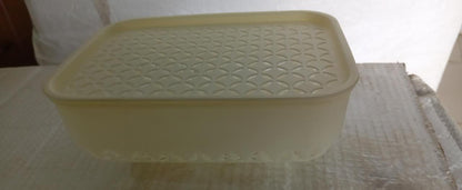 High-quality Kothmir Basket, ideal for keeping fruits and vegetables fresh.