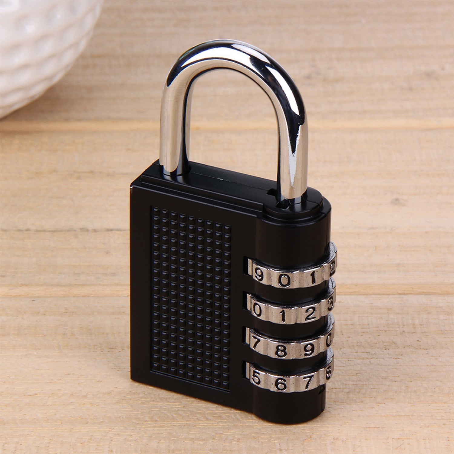 AutoSafeo 4-digit combination lock displaying its secure dial mechanism.
