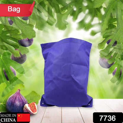The durable fabric of the handle-free reusable shopping bag for daily use.