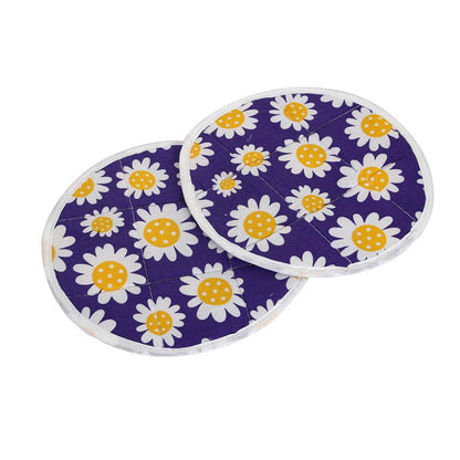 Traditional chapati rumal with a decorative pattern, ideal for daily use or travel.