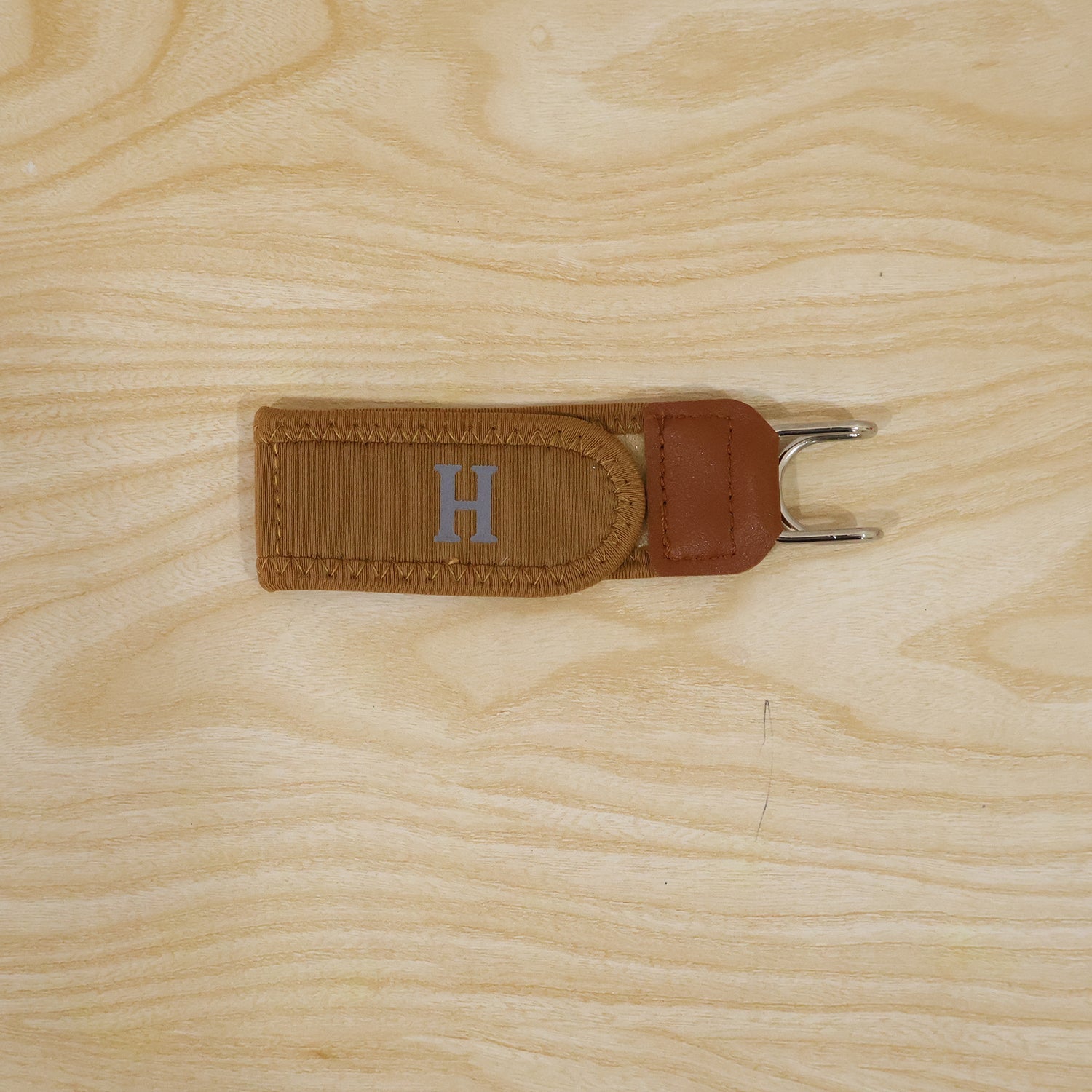 Women's buckleless belt 1 pc