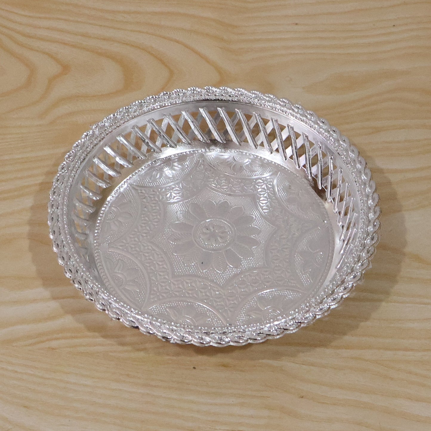 Silver serving tray daily use
