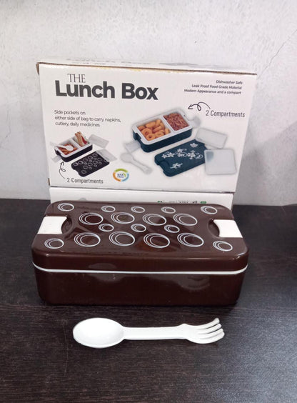 Detailed view of the BPA-free, food-grade material used in this durable tiffin box.