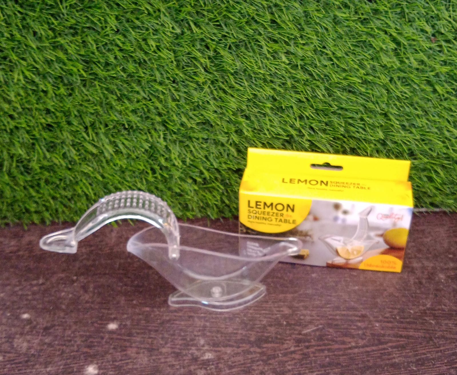 ChefAura fruit juicer in its attractive branded color box packaging.