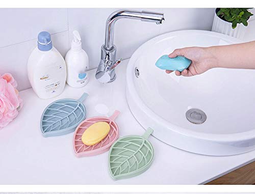 Durable plastic leaf soap holder with a clean, minimalist design.