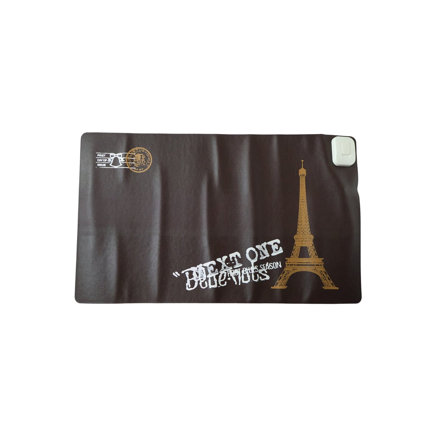 Close-up of the easy-to-use adjustable temperature control button on the mouse pad.